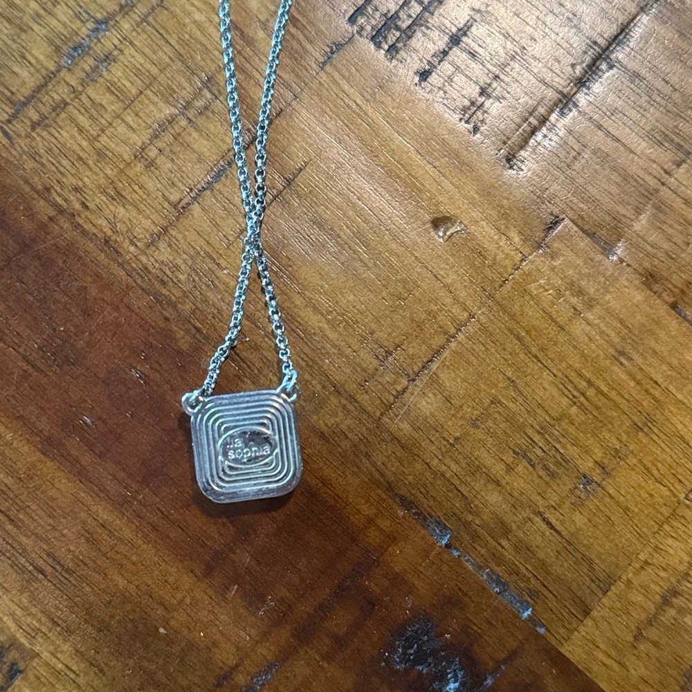 Lia Sophia Elegant Silver Necklace with Crystal Pendant - Picture 2 of 3